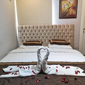 Golf Royal Residence Istanbul